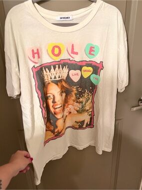Daydreamer White Tee with Multicolor Heart Graphic